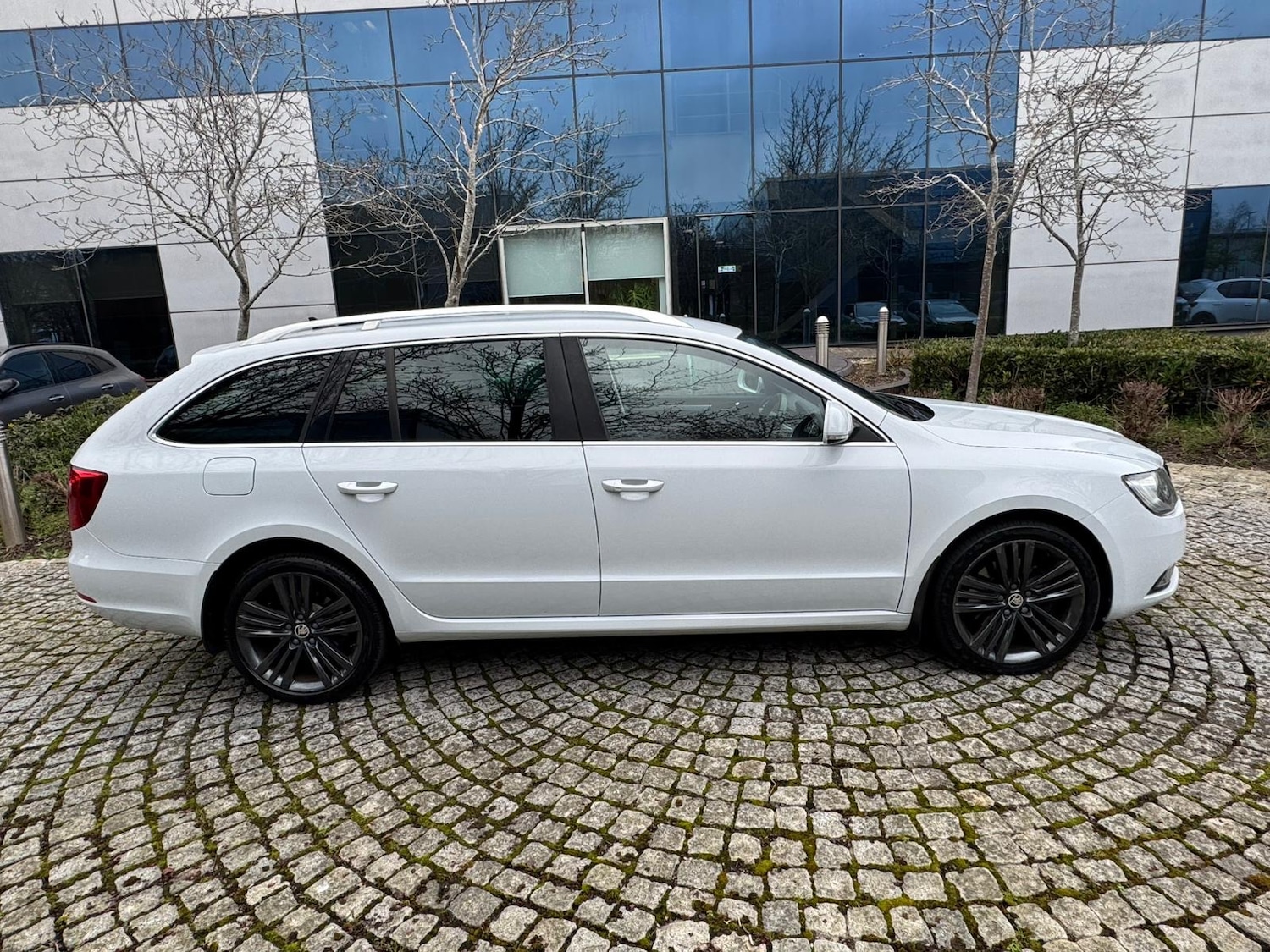 Used Skoda Superb 2014 for sale - 77901244: Photo 9