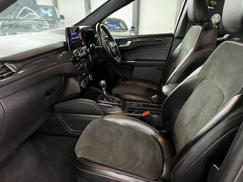 Used Ford Kuga 2023 for sale - 79619529: Photo