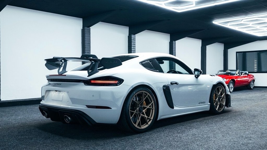 Used Porsche Cayman 2025 for sale - 76509502: Photo 13