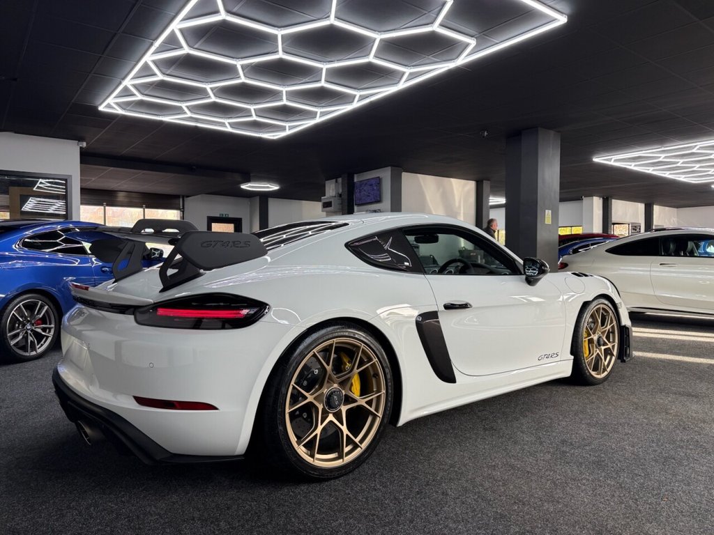 Used Porsche Cayman 2025 for sale - 76509502: Photo 20