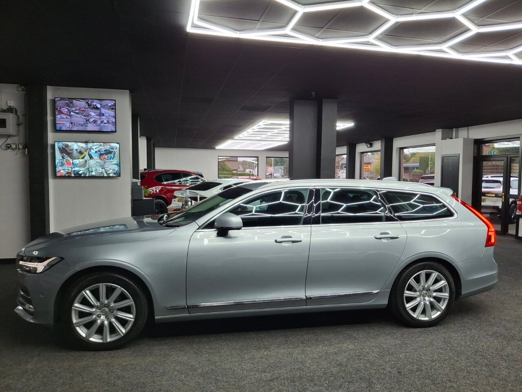 Used Volvo V90 2017 for sale - 76385955: Photo 3