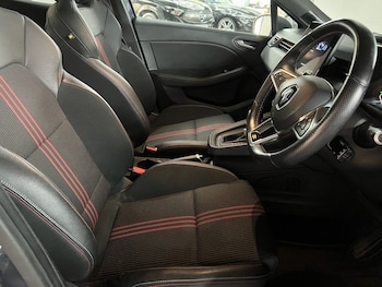 Used Renault Clio 2020 for sale - 79323050: Photo