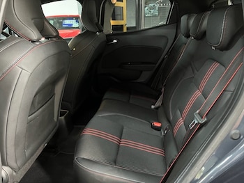 Used Renault Clio 2020 for sale - 79323050: Photo
