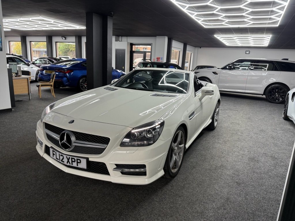 Used Mercedes-Benz SLK 2012 for sale - 76291320: Photo 2