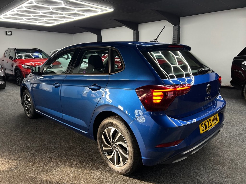 Used Volkswagen Polo 2023 for sale - 76900772: Photo 5