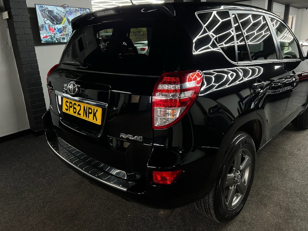 Used Toyota RAV4 2012 for sale - 77952557: Photo 11