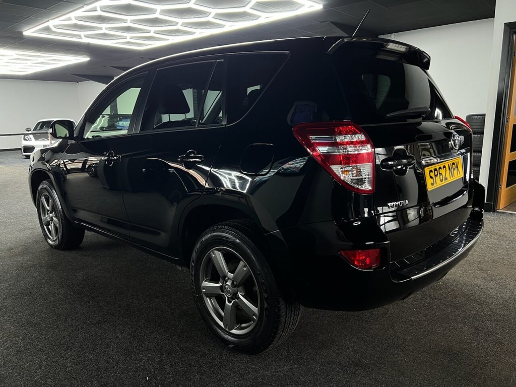 Used Toyota RAV4 2012 for sale - 77952557: Photo 5