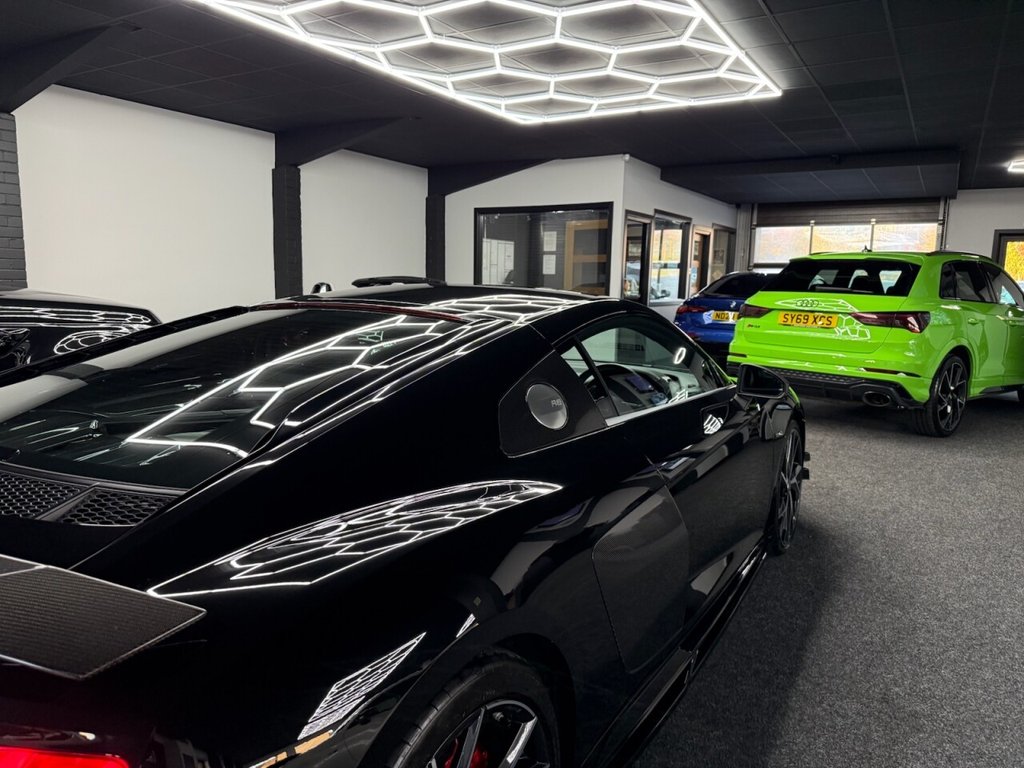 Used Audi R8 2024 for sale - 76642390: Photo 11