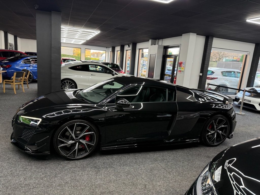 Used Audi R8 2024 for sale - 76642390: Photo 3