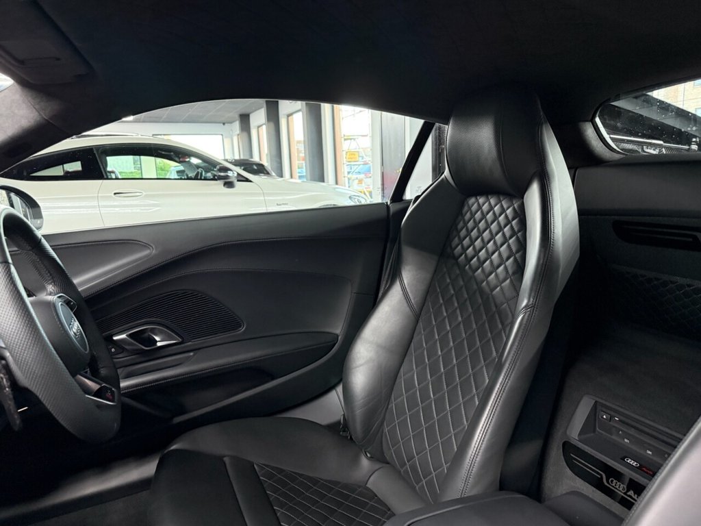 Used Audi R8 2024 for sale - 76642390: Photo 34