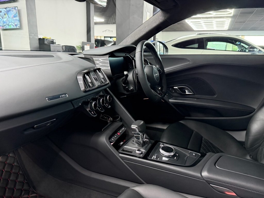 Used Audi R8 2024 for sale - 76642390: Photo 36