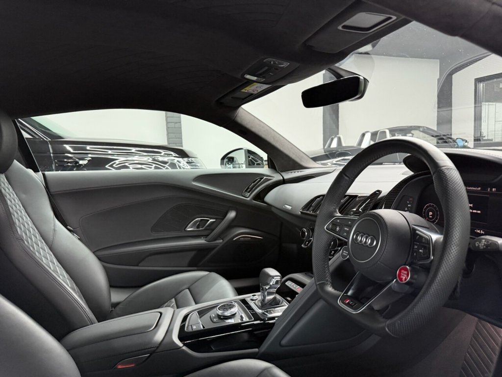 Used Audi R8 2024 for sale - 76642390: Photo 40