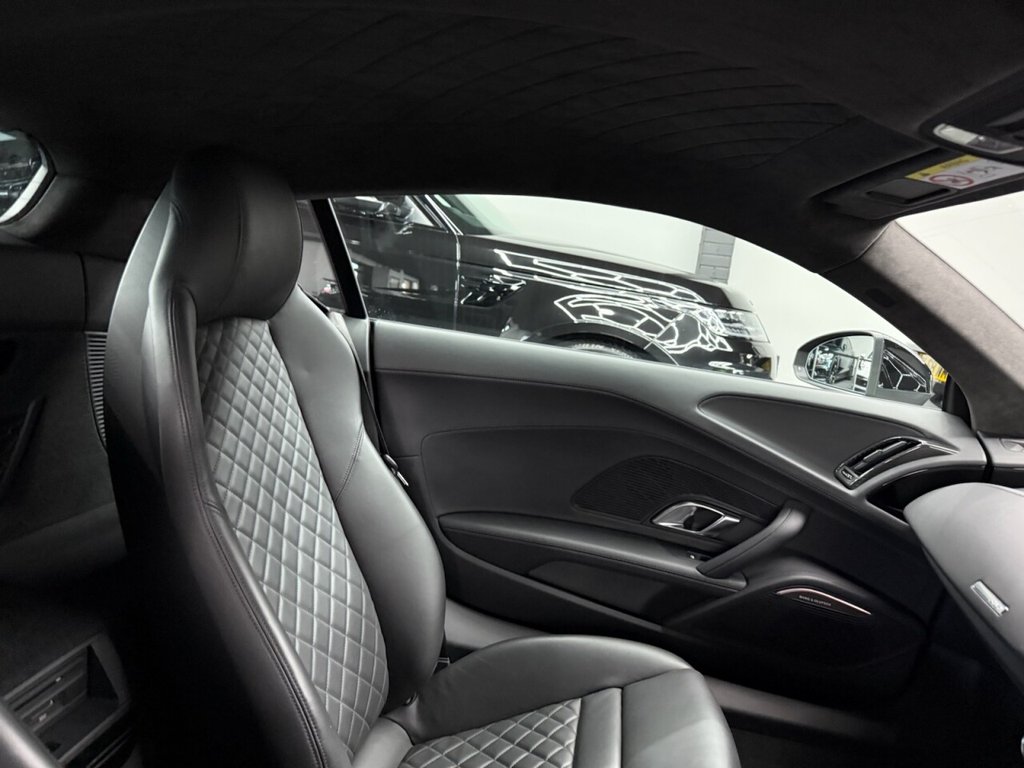 Used Audi R8 2024 for sale - 76642390: Photo 42