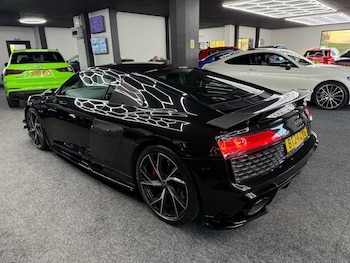 Used Audi R8 2024 for sale - 76642390: Photo