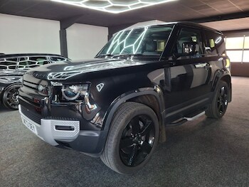 Used Land Rover Defender 2023 for sale - 78315601: Photo