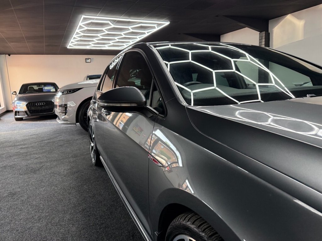 Used Volkswagen Golf 2020 for sale - 76385816: Photo 17