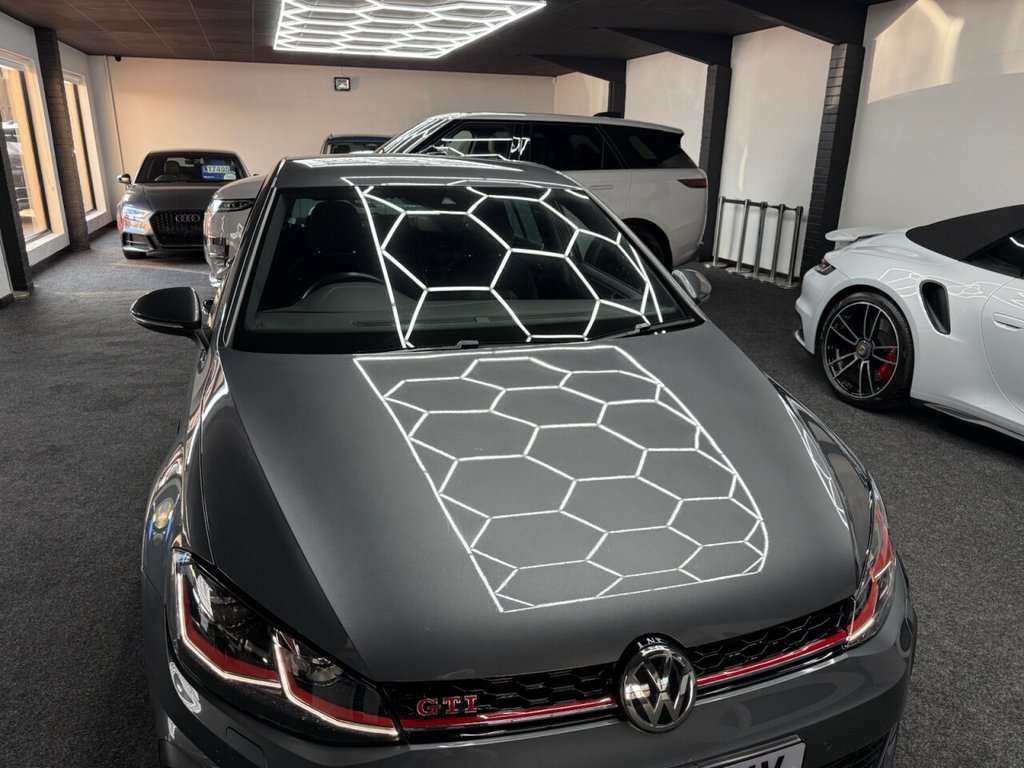 Used Volkswagen Golf 2020 for sale - 76385816: Photo 20