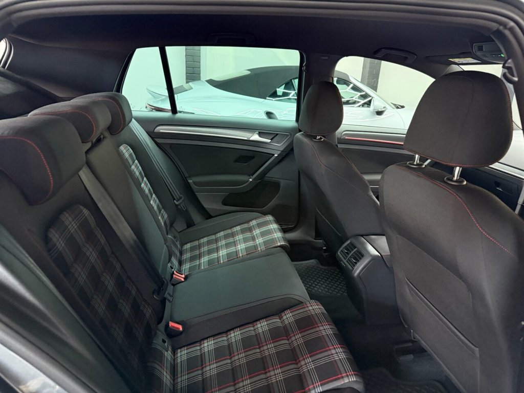 Used Volkswagen Golf 2020 for sale - 76385816: Photo 42