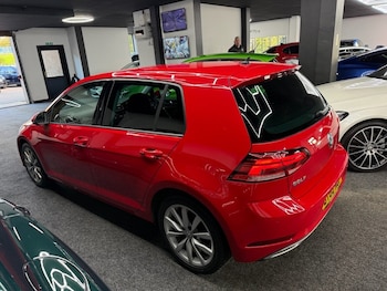 Used Volkswagen Golf 2018 for sale - 76163106: Photo
