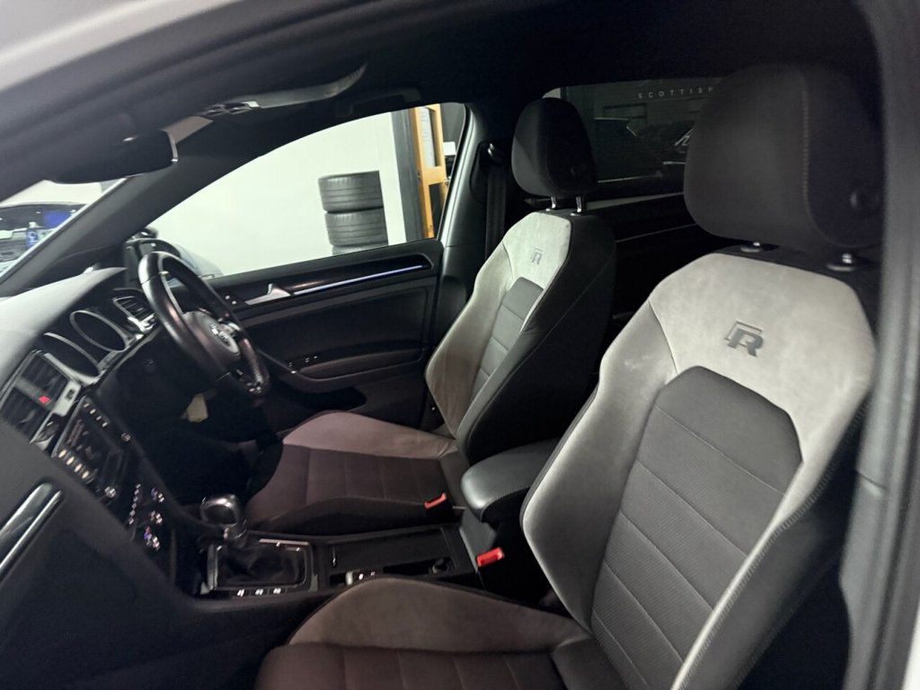 Used Volkswagen Golf 2017 for sale - 77631730: Photo 30