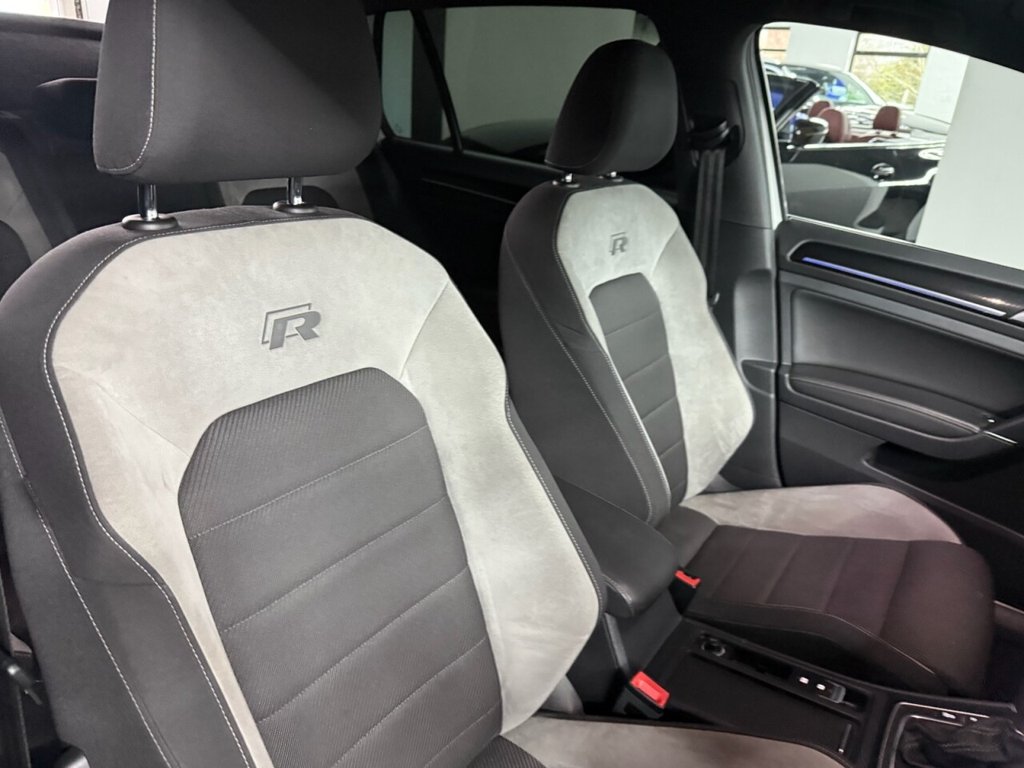 Used Volkswagen Golf 2017 for sale - 77631730: Photo 39