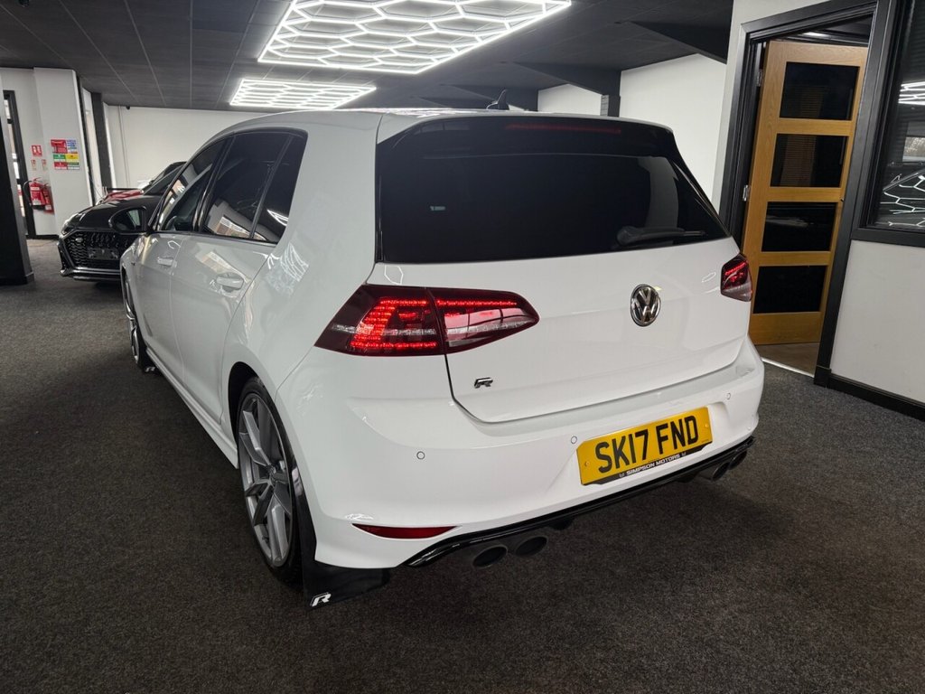 Used Volkswagen Golf 2017 for sale - 77631730: Photo 8