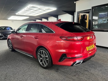 Used Kia Pro Ceed 2019 for sale - 77571463: Photo