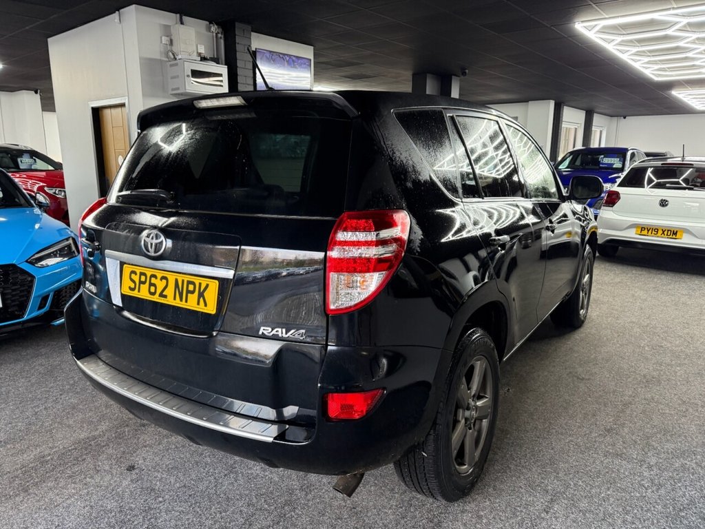 Used Toyota RAV4 2012 for sale - 77499529: Photo 4