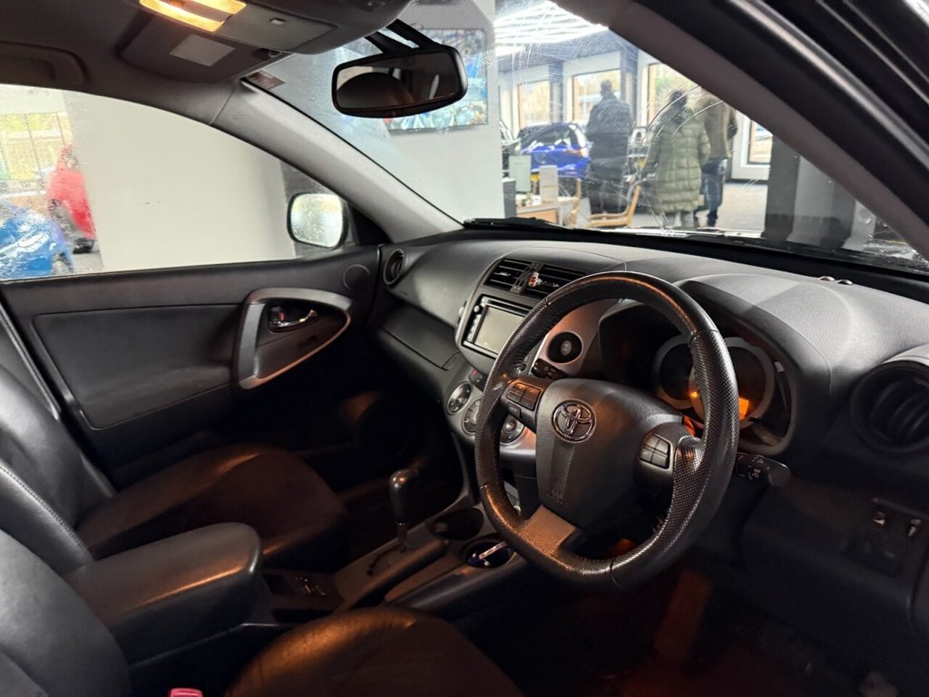 Used Toyota RAV4 2012 for sale - 77499529: Photo 6