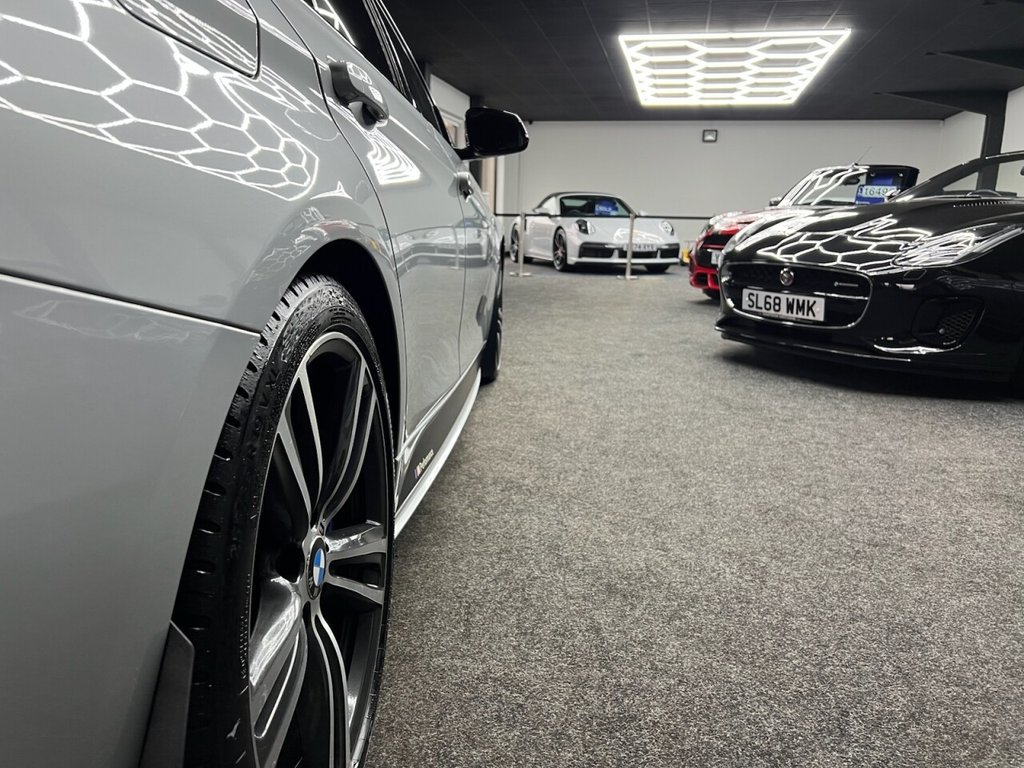 Used BMW 3 Series 2017 for sale - 77693253: Photo 13