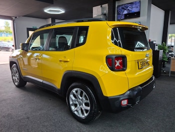 Used Jeep Renegade 2018 for sale - 75502712: Photo