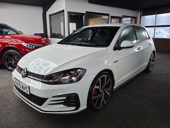 Used Volkswagen Golf 2019 for sale - 77171883: Photo
