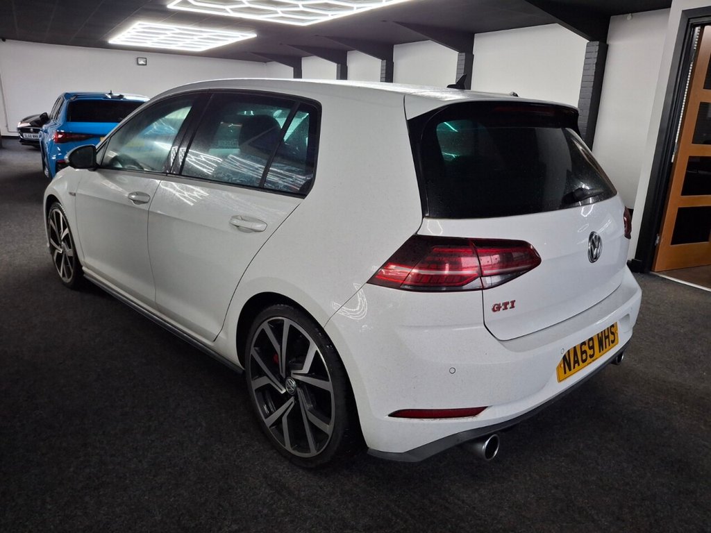 Used Volkswagen Golf 2019 for sale - 77171883: Photo 3