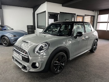 Used MINI Hatch 2020 for sale - 77631738: Photo