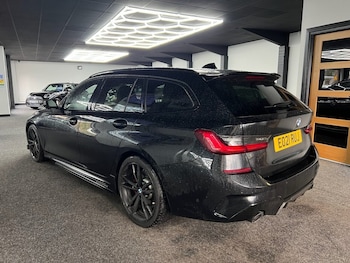 Used BMW 3 Series 2021 for sale - 77880340: Photo