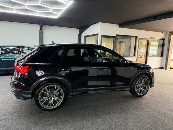 Used Audi Q3 2020 for sale - 75068098: Photo 15