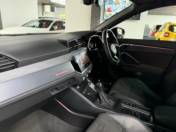 Used Audi Q3 2020 for sale - 75068098: Photo 31