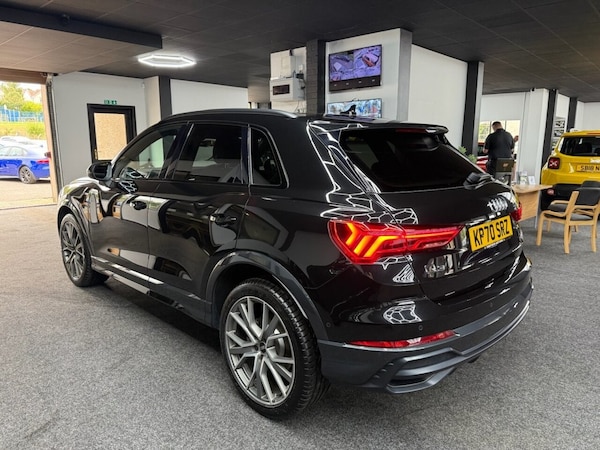 Used Audi Q3 2020 for sale - 75068098: Photo 4