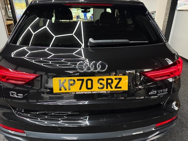 Used Audi Q3 2020 for sale - 75068098: Photo 9