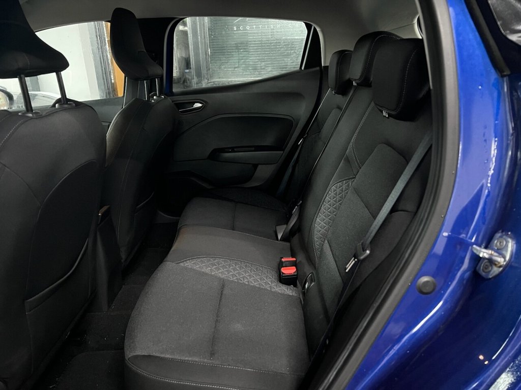 Used Renault Clio 2021 for sale - 77422539: Photo 7