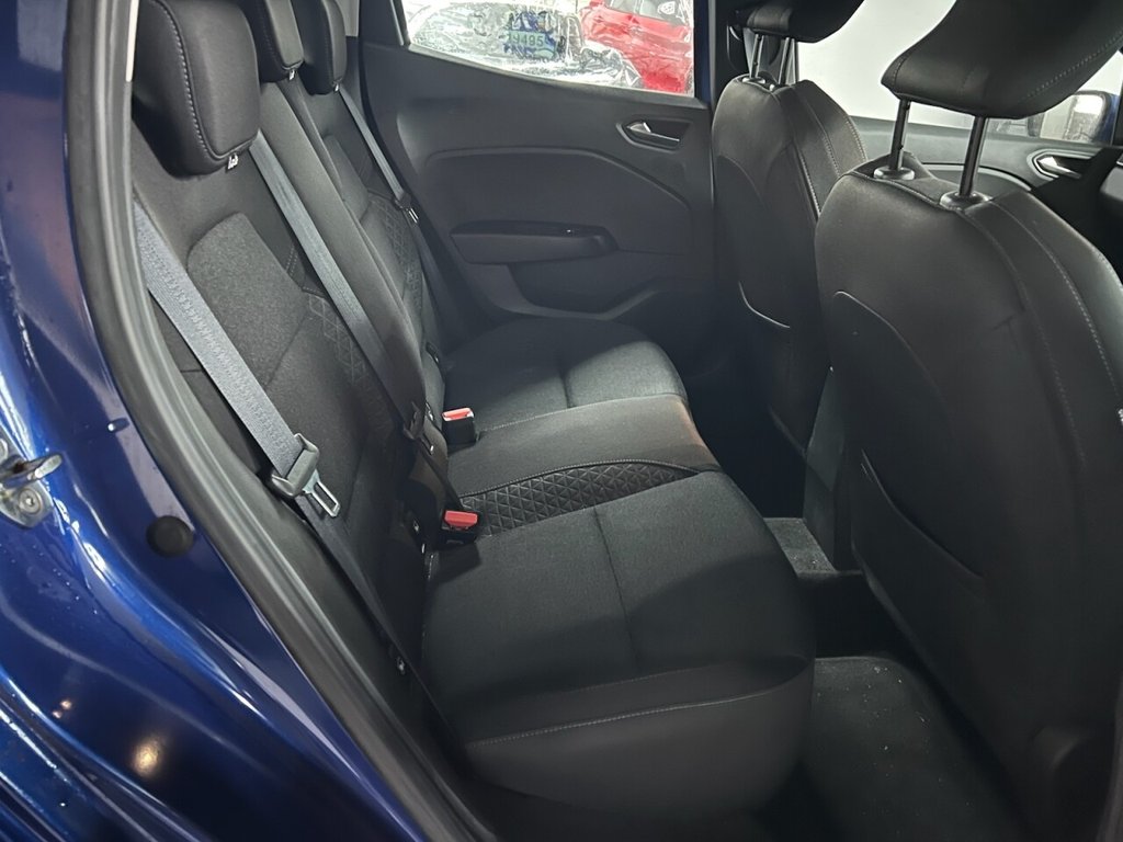 Used Renault Clio 2021 for sale - 77422539: Photo 8