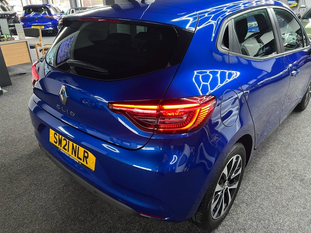 Used Renault Clio 2021 for sale - 77792407: Photo 12