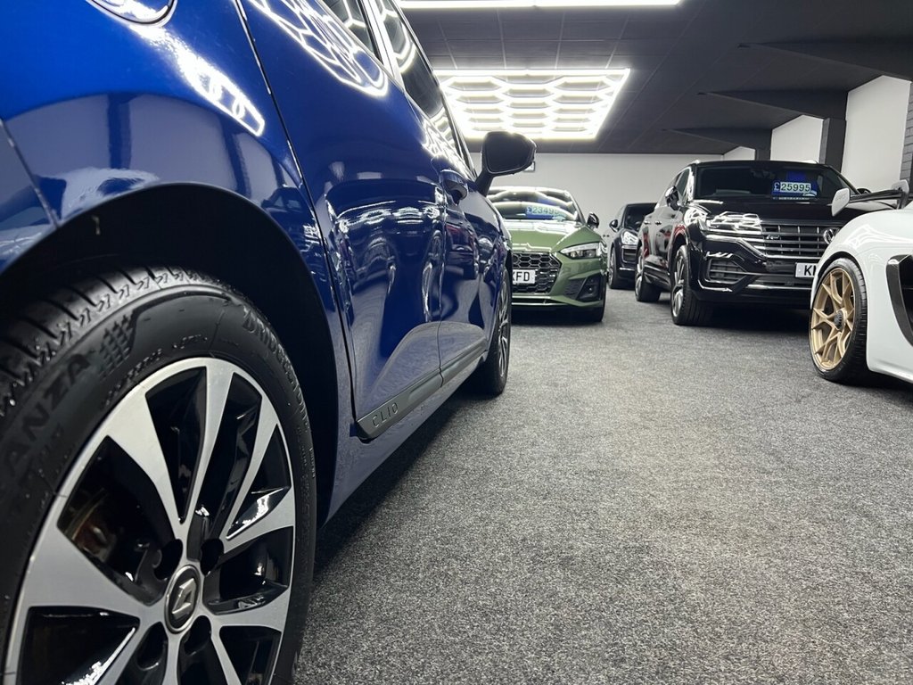 Used Renault Clio 2021 for sale - 77792407: Photo 14