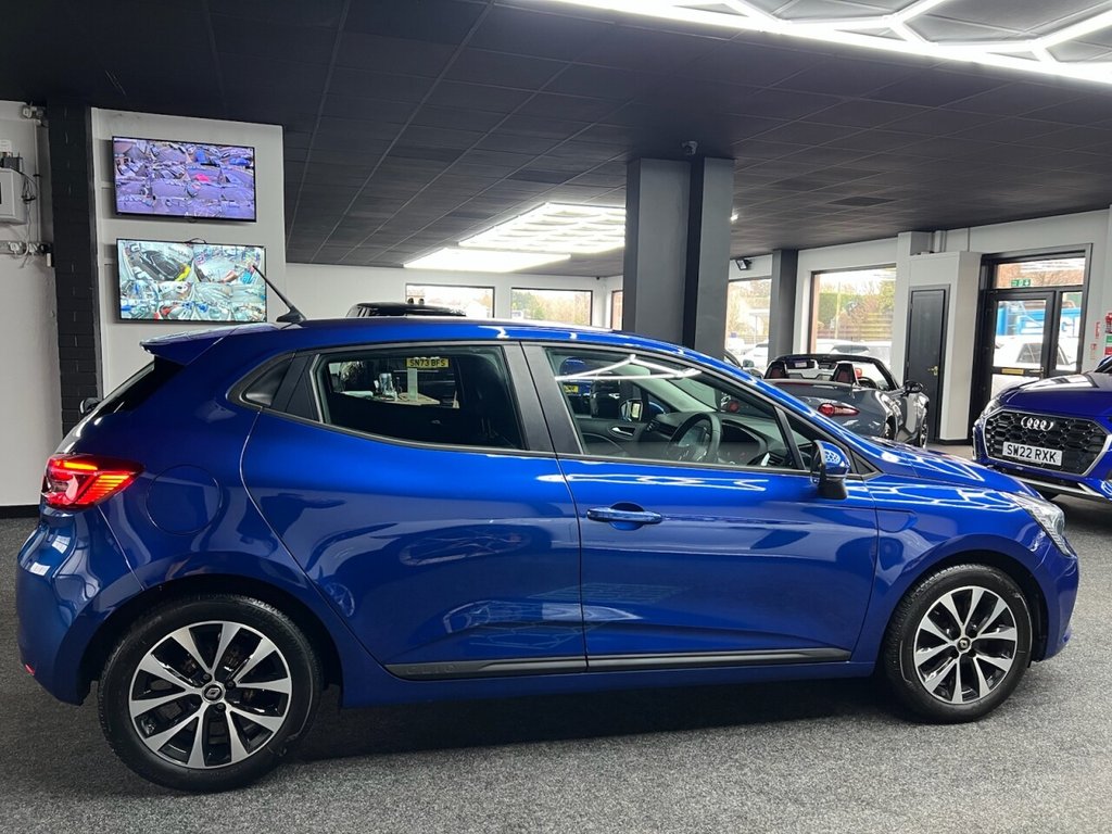 Used Renault Clio 2021 for sale - 77792407: Photo 16