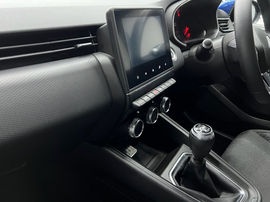 Used Renault Clio 2021 for sale - 77792407: Photo 31