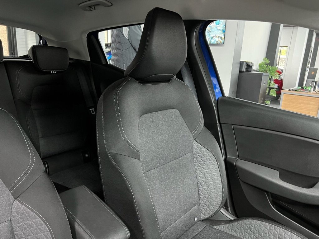 Used Renault Clio 2021 for sale - 77792407: Photo 35