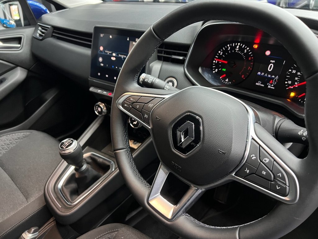 Used Renault Clio 2021 for sale - 77792407: Photo 38