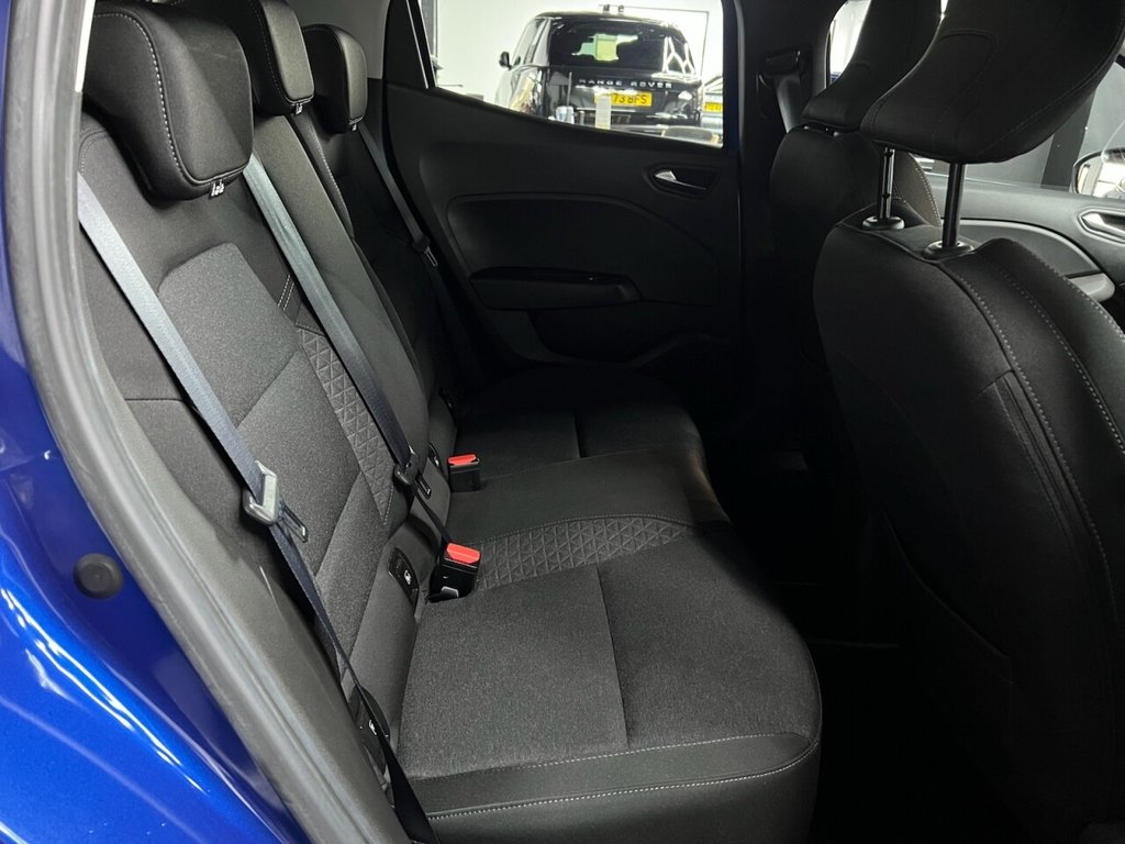 Used Renault Clio 2021 for sale - 77792407: Photo 40