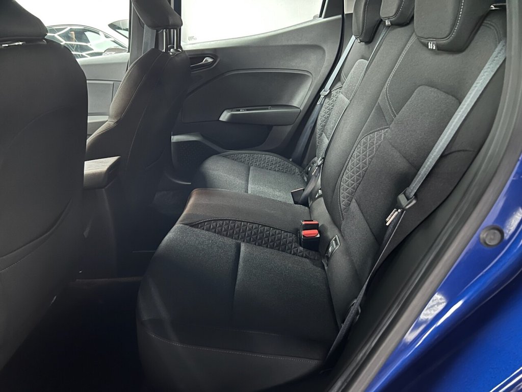 Used Renault Clio 2021 for sale - 77792407: Photo 43