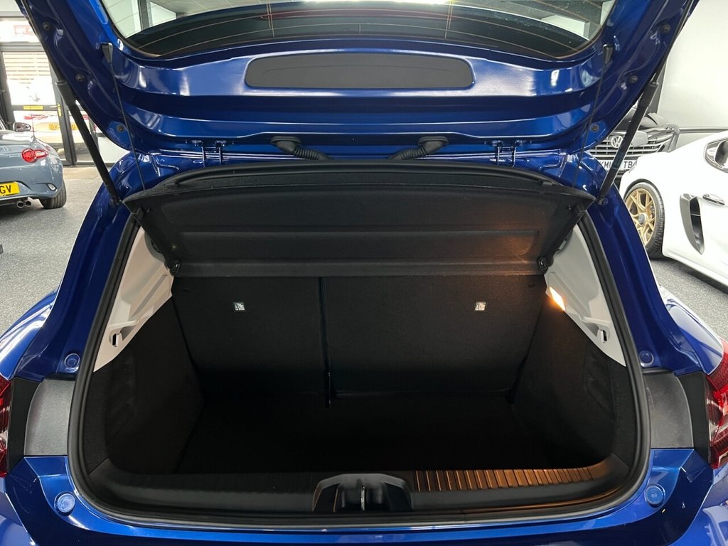 Used Renault Clio 2021 for sale - 77792407: Photo 45